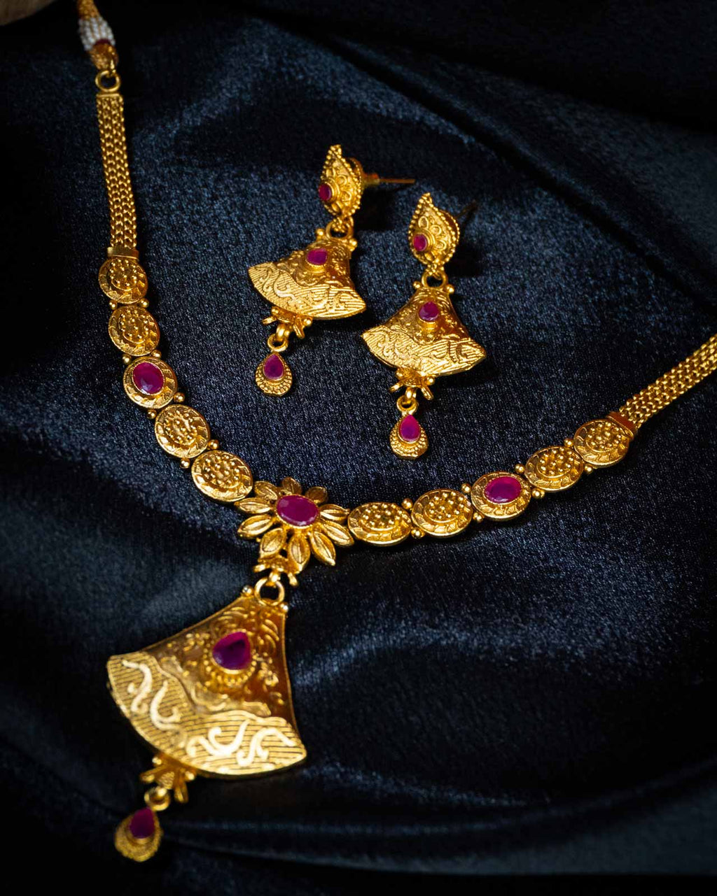 Royal Gold Aura