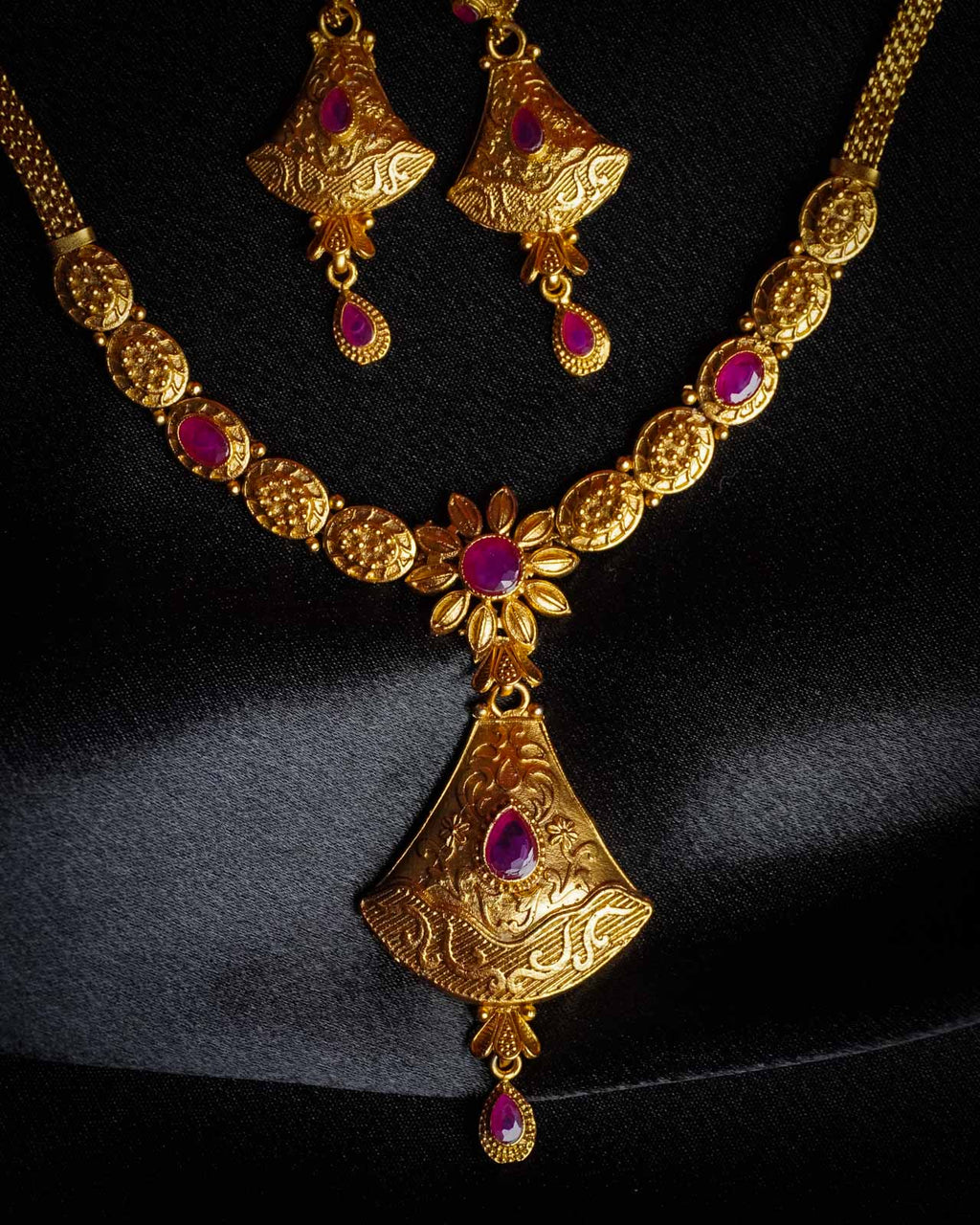 Royal Gold Aura
