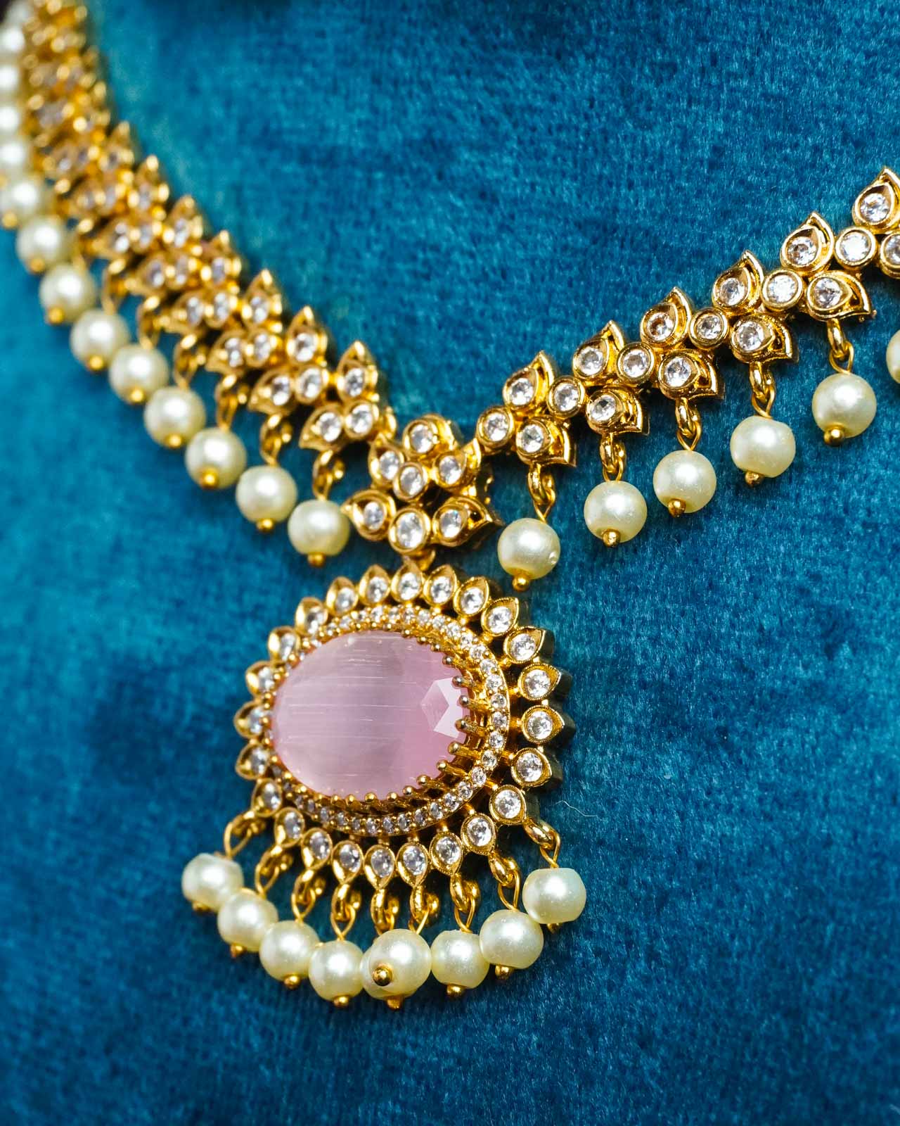 Royal Pink Stone Aura