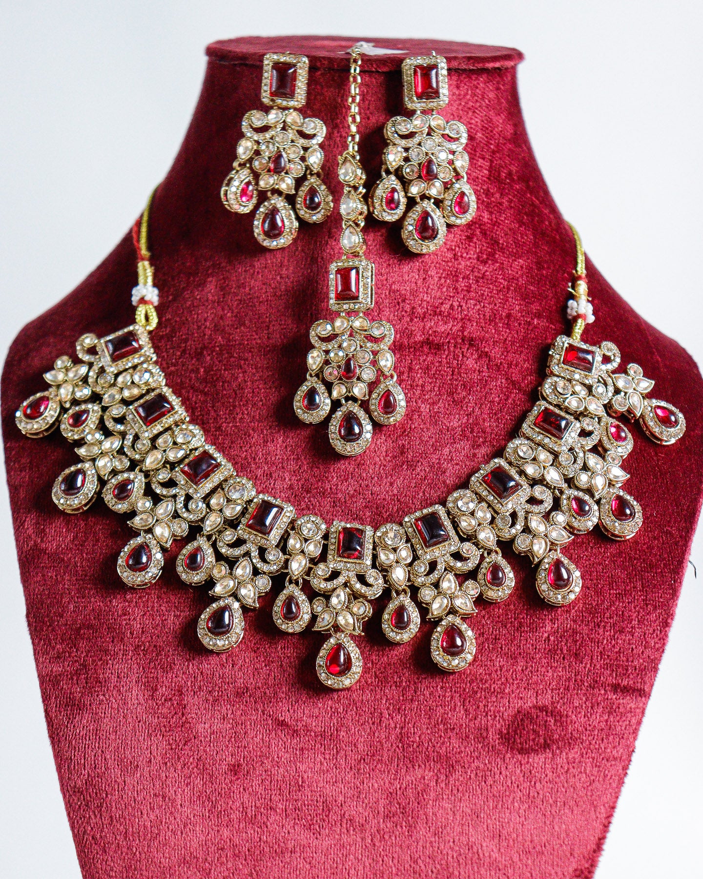 Maharani Ruby Glow