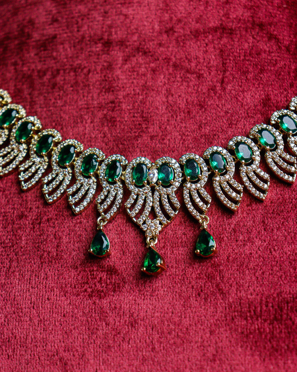 Emrald Royal Elegance